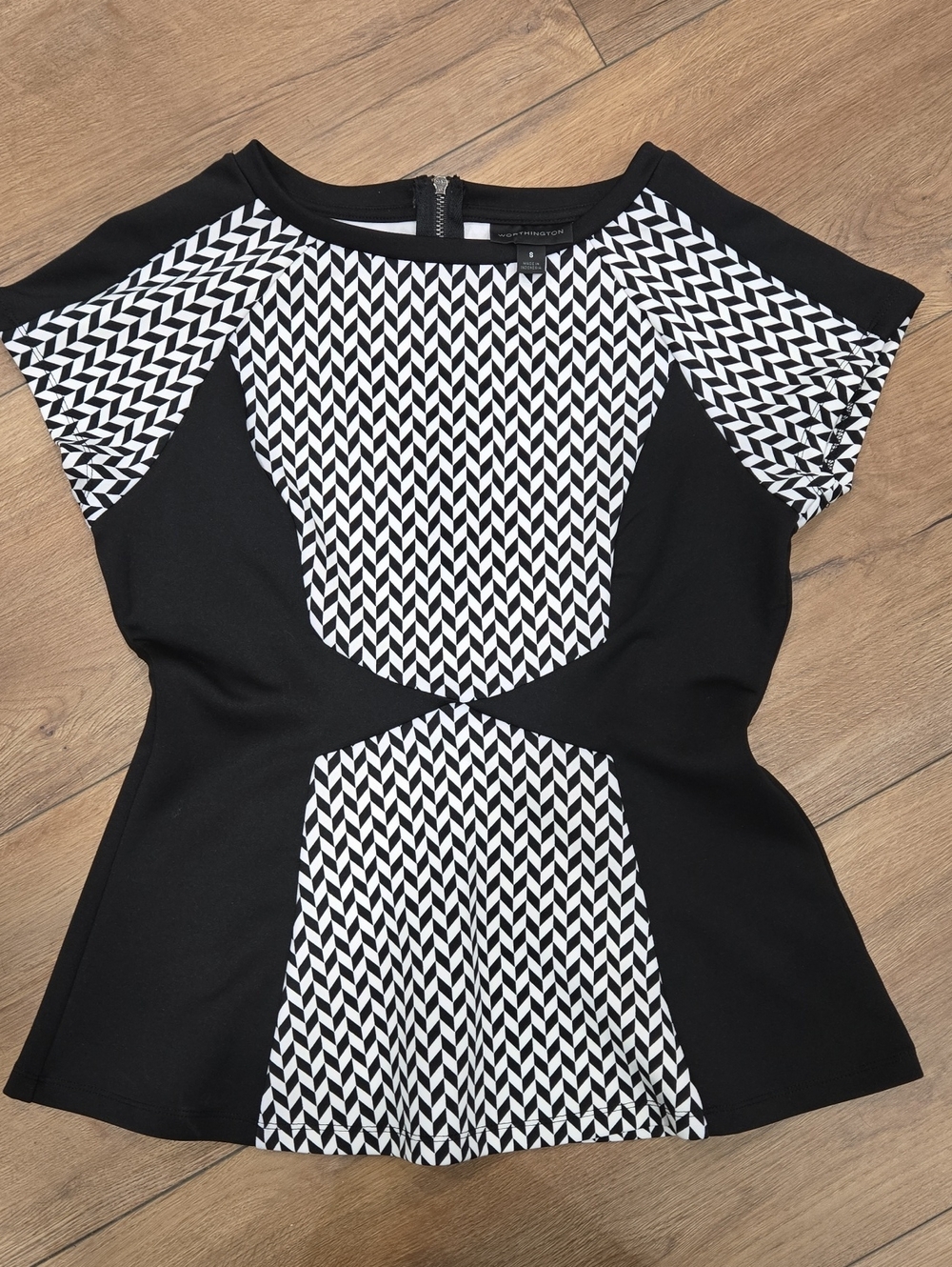 Worthington Black and White Geometric Panel Pencil Skirt
